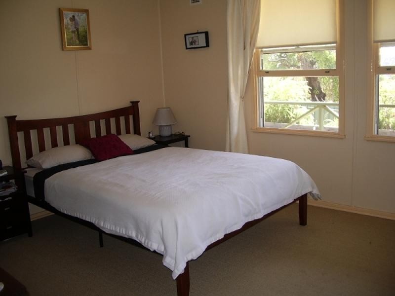 28 Kelly Street, Clare SA 5453