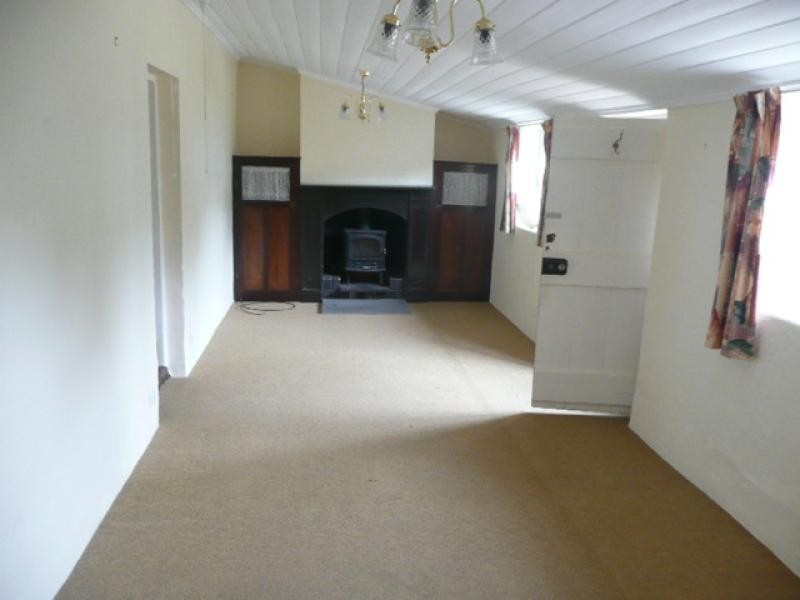 2 Penclawdd Street, Burra SA 5417