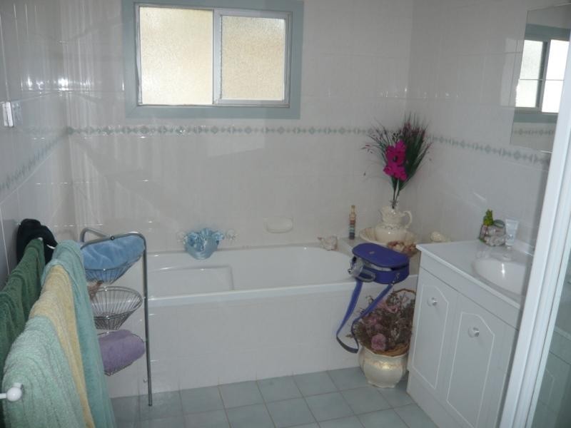 127 Main North Road, Clare SA 5453