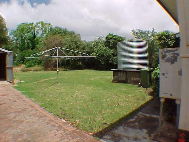 13 Melrose Avenue, Clare SA 5453