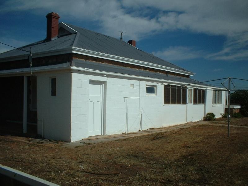 Sections 109 Hd Of Uroodna, Cradock SA 5432