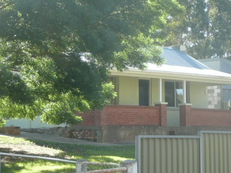 26 Main North Road, Sevenhill SA 5453