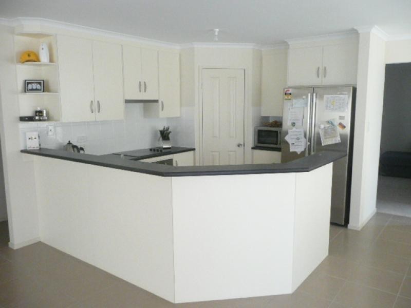 6 Bindarrah Lane, Clare SA 5453