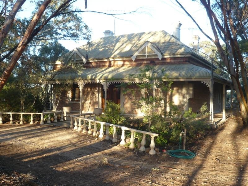 Bowmans Road (4.7 acs approx), Whitwarta SA 5461