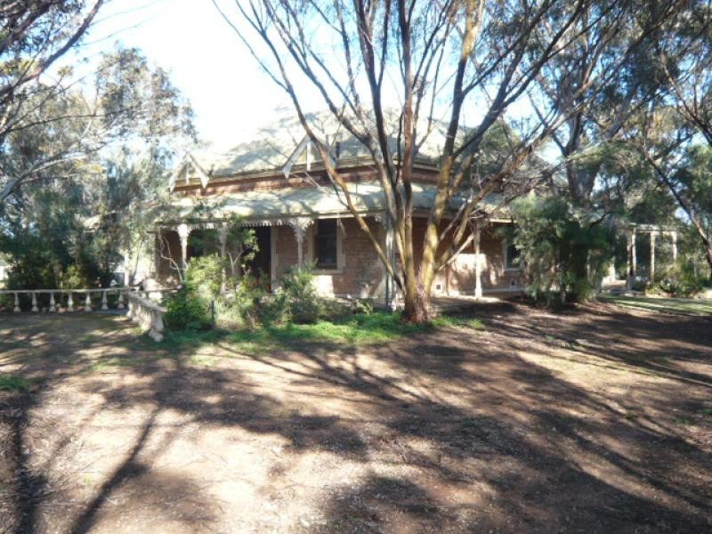 Bowmans Road (4.7 acs approx), Whitwarta SA 5461