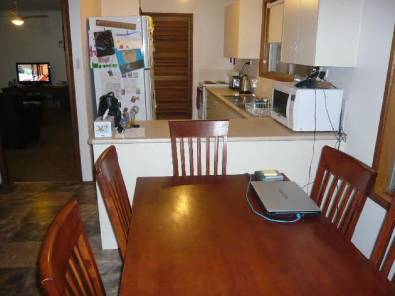 16 Geddes Avenue, Clare SA 5453