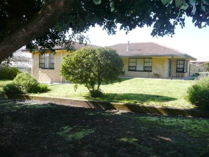 13 Queen St, Burra SA 5417