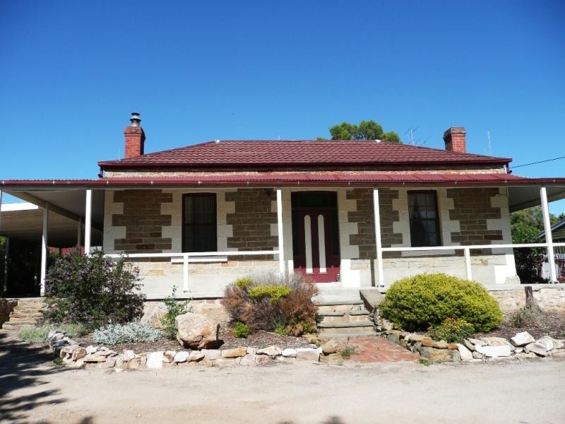 124 Main North Road, Clare SA 5453