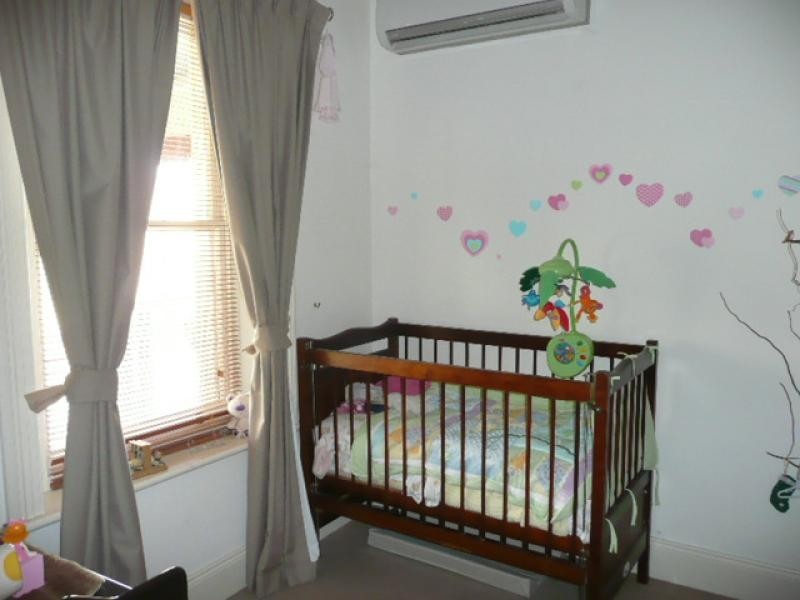 10 Wright Street, Clare SA 5453