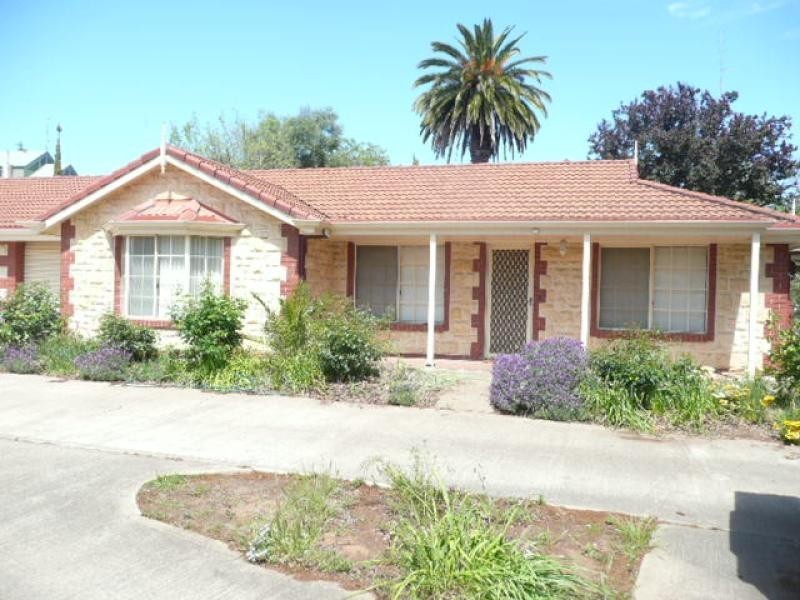 Unit 1/2 Daly Court, Clare SA 5453