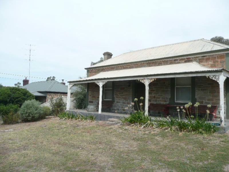 20 Albert Street, Clare SA 5453