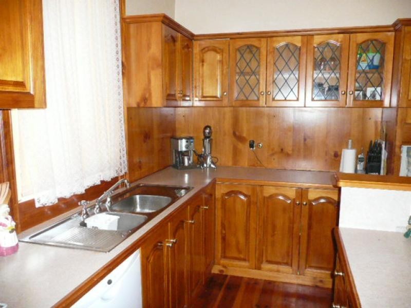 32 Jonathon Street, Clare SA 5453