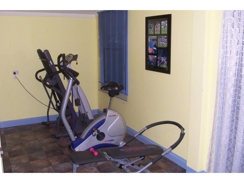 1 The Grove, Burra SA 5417