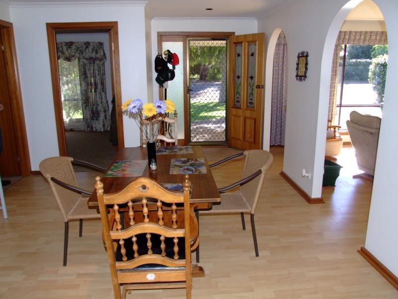 30 WILLOUGHBY CRESCENT, Kingscote SA 5223