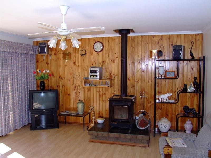 30 WILLOUGHBY CRESCENT, Kingscote SA 5223