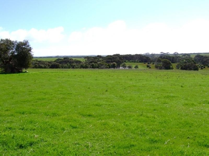 Lot 300 Millers Rd, via Bark Hut Rd, Hd of Cassini, Cygnet River SA 5223