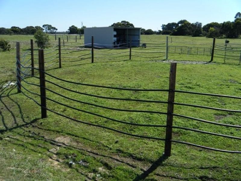 Lot 2 Hog Bay Rd, Haines SA 5223