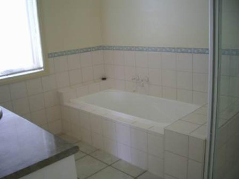 18 Brooks Drive, Mildura VIC 3500