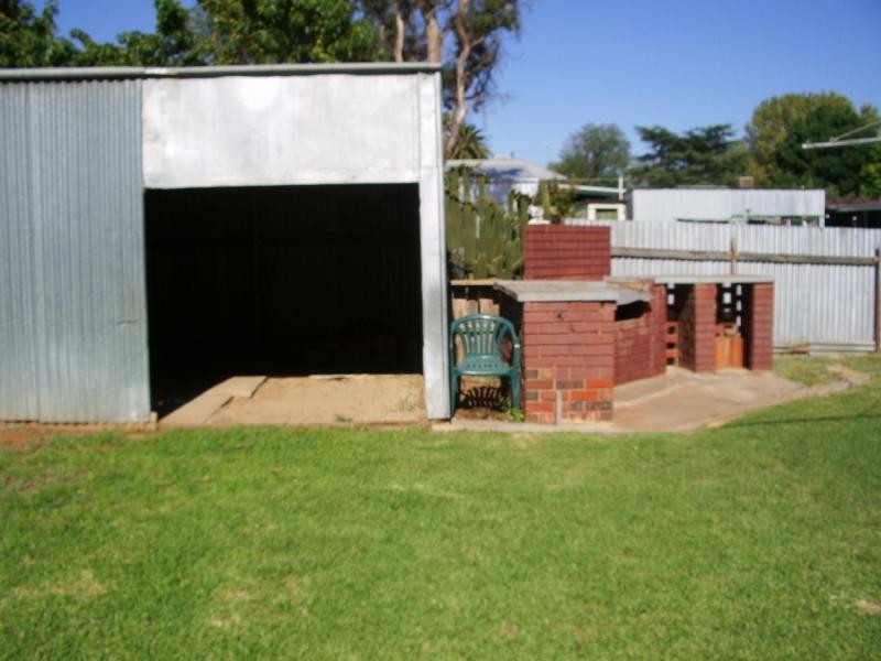 12 THIRD STREET, Merbein VIC 3505