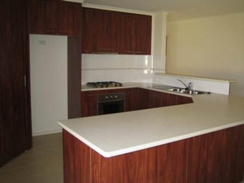 8 Darlington Parade, Mildura VIC 3500