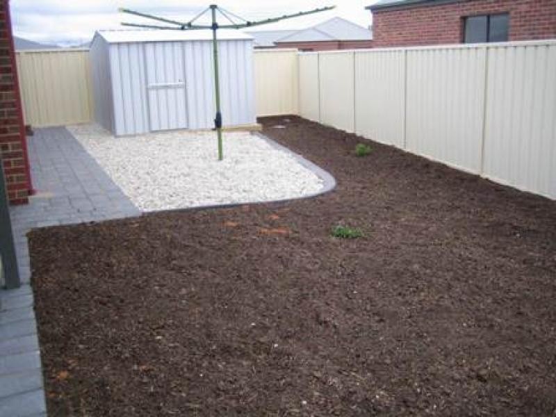 8 Oxley Court, Mildura VIC 3500