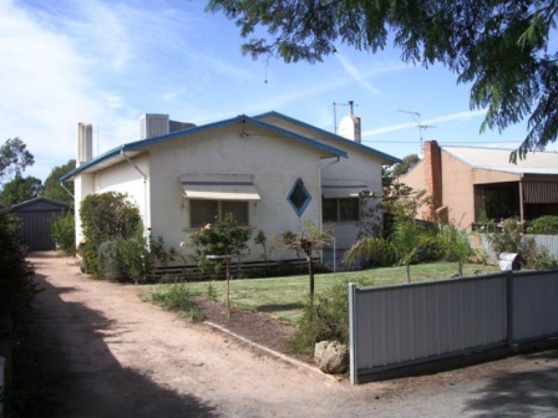 111 JACARANDA STREET, Red Cliffs VIC 3496