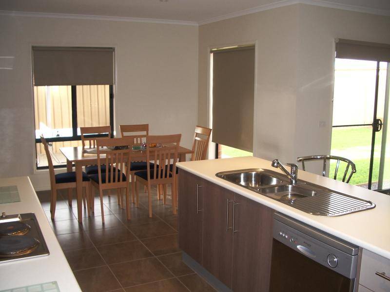 11 DRINGS WAY, Gol Gol NSW 2738