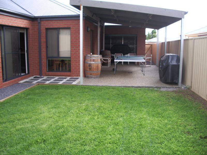 11 DRINGS WAY, Gol Gol NSW 2738