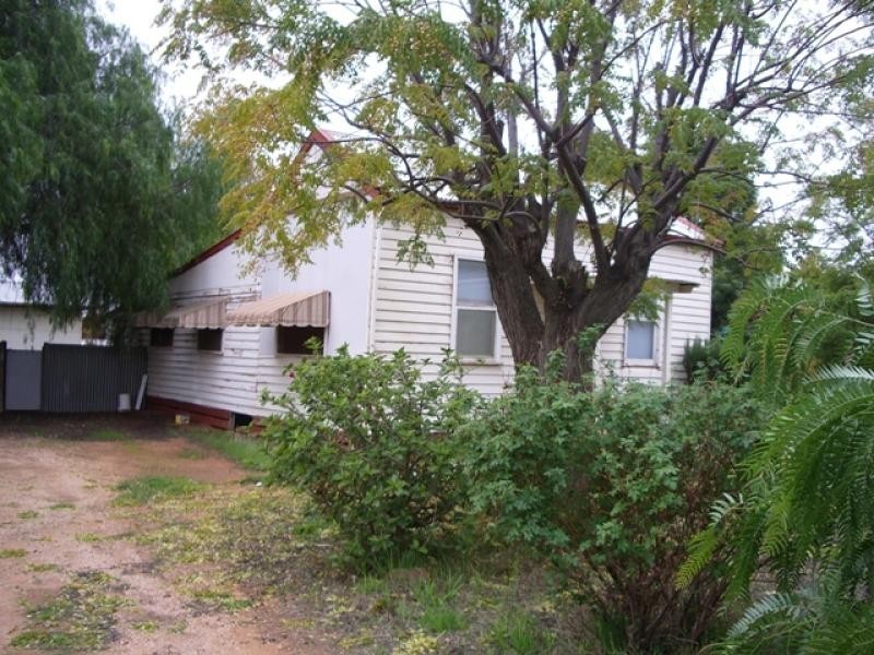 231 COMMERCIAL STREET, Merbein VIC 3505