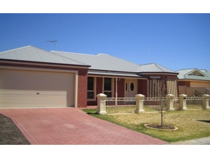 1A FRANCESCA DRIVE, Irymple VIC 3498
