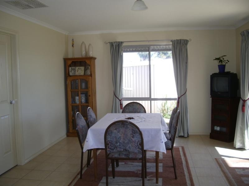 4 ARIELLE COURT, Mildura VIC 3500