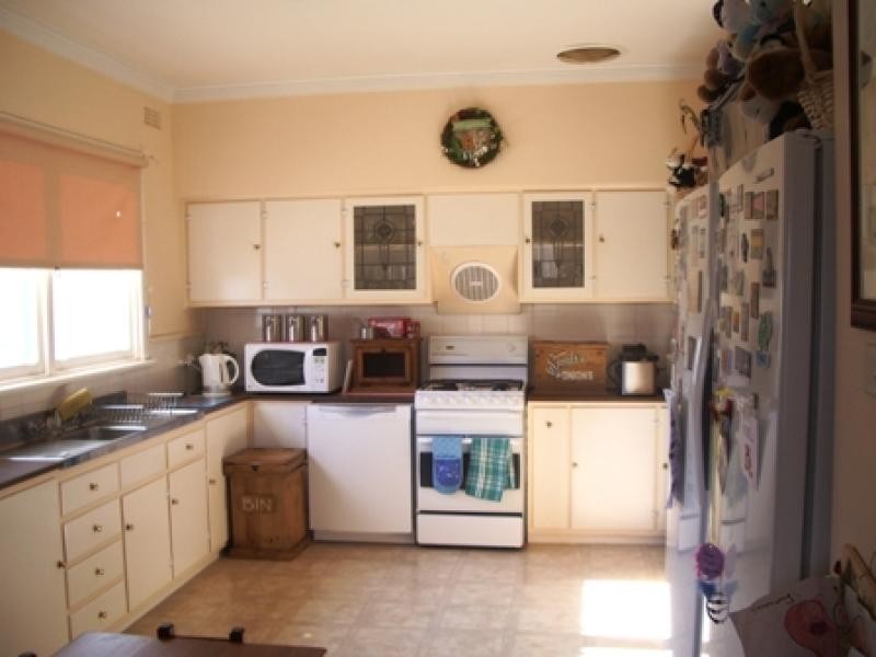 . IRYMPLE AVENUE, Nichols Point VIC 3501