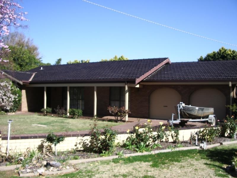 9 ROBYN COURT, Irymple VIC 3498