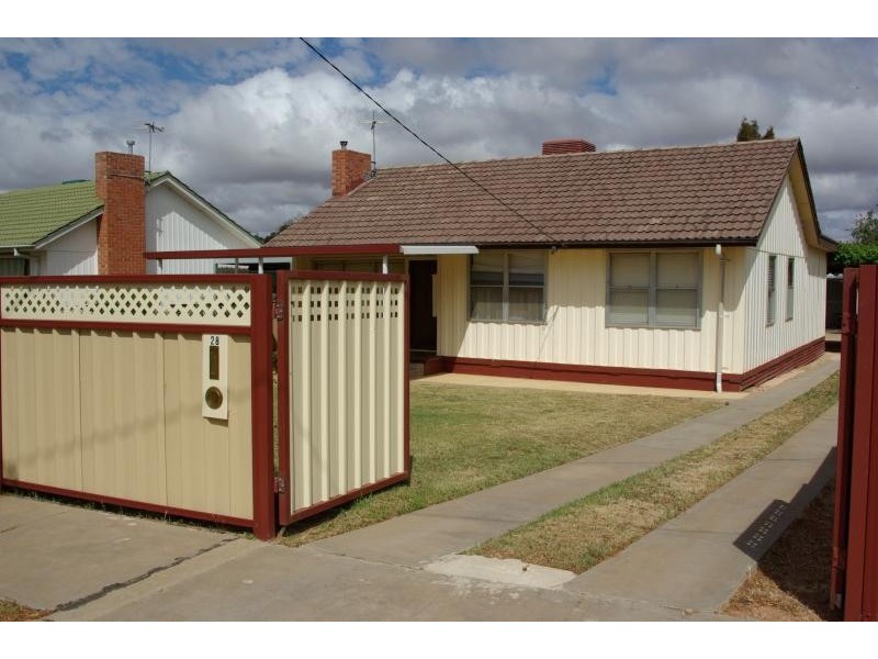 28 COMMERCIAL STREET, Merbein VIC 3505