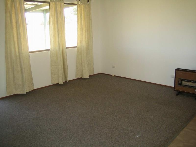 10 Nineteenth Street, Cardross VIC 3496