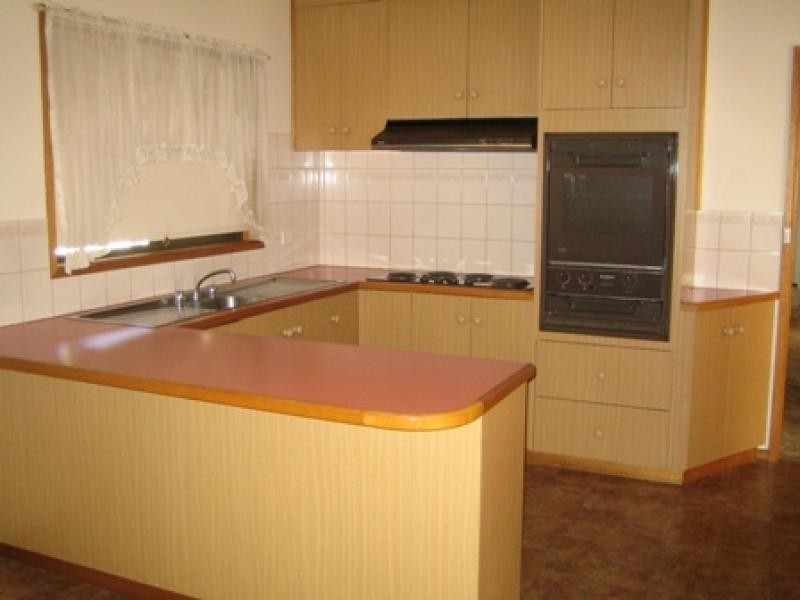 17 KURRAJONG PARADE, Mildura VIC 3500