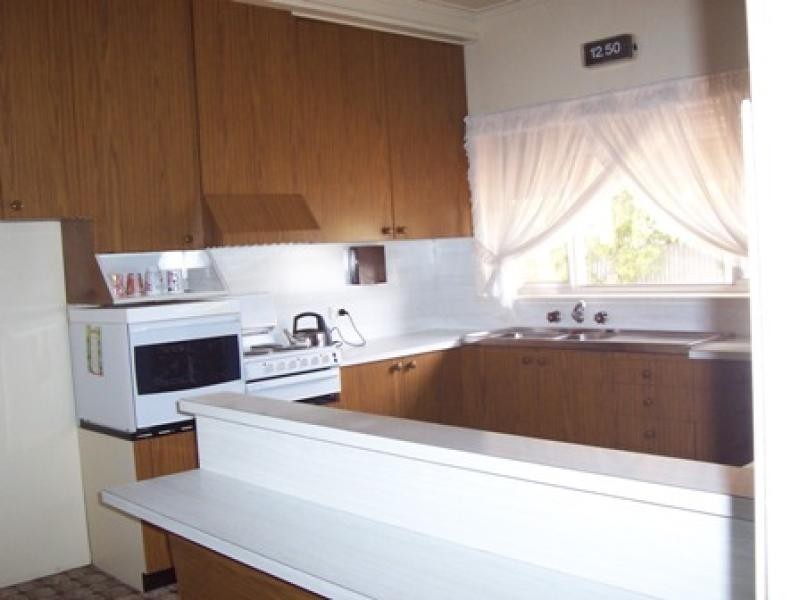 13 ROSEMONT AVENUE, Mildura VIC 3500