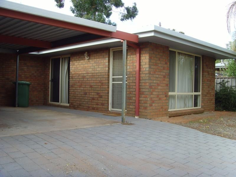 Unit 3/72 STURT HIGHWAY, Buronga NSW 2739
