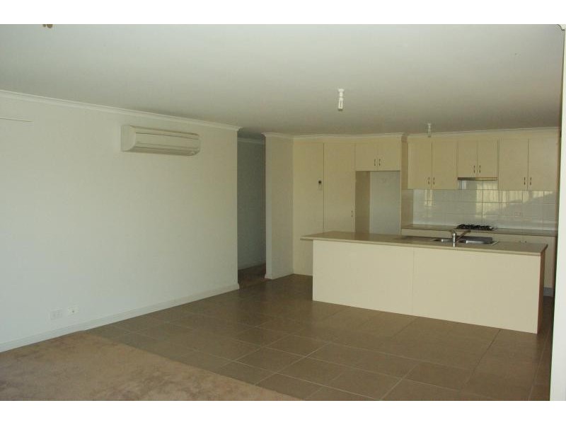 15 LISA COURT, Mildura VIC 3500