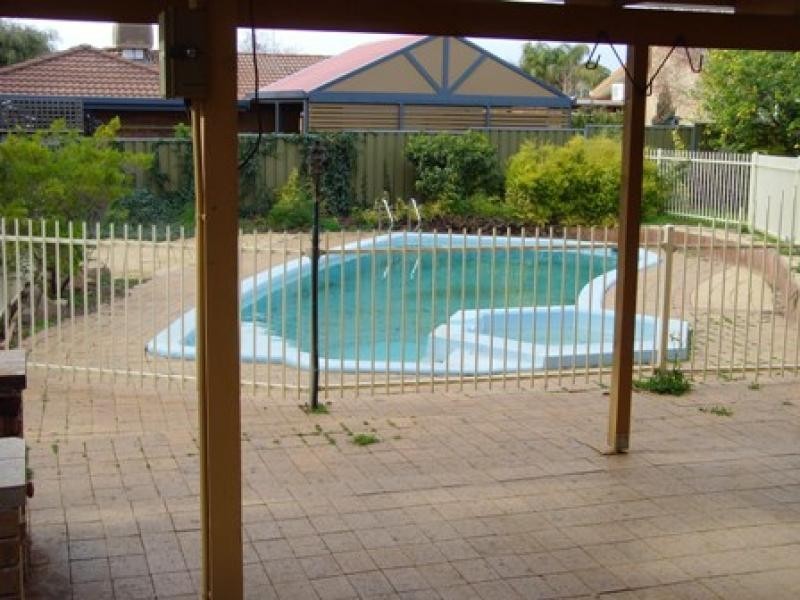 7 Yanina Close, Mildura VIC 3500