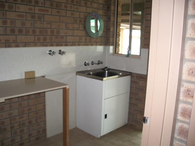 3 MELLIS STREET cnr. AVOCAT AVE, Sunnycliffs VIC 3496