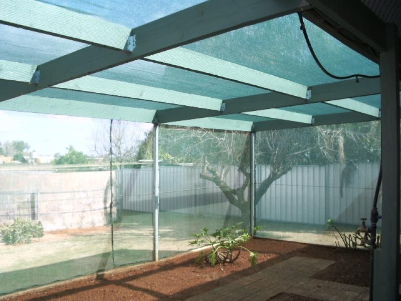 3 MELLIS STREET cnr. AVOCAT AVE, Sunnycliffs VIC 3496