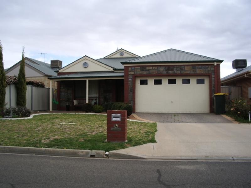 12 A BURKE COURT, Mildura VIC 3500