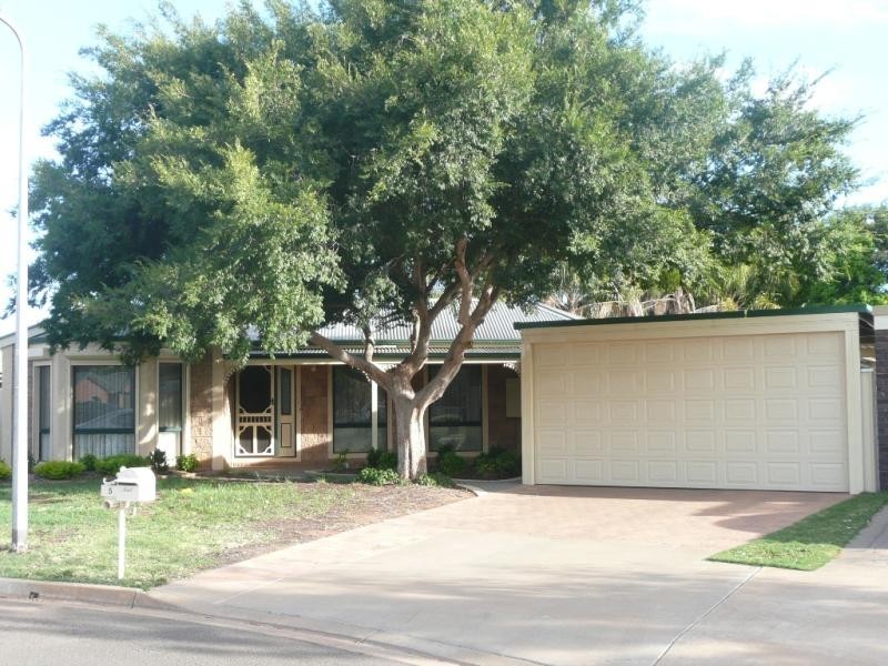 5 COLONEL COURT, Mildura VIC 3500