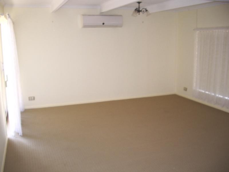 19 ELIZABETH AVENUE, Mildura VIC 3500