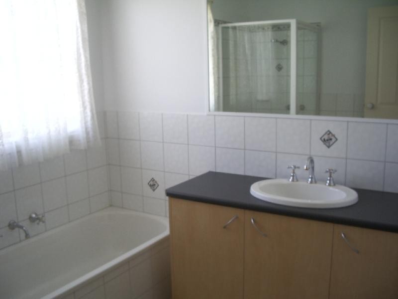 7 E SIRIUS COURT, Mildura VIC 3500