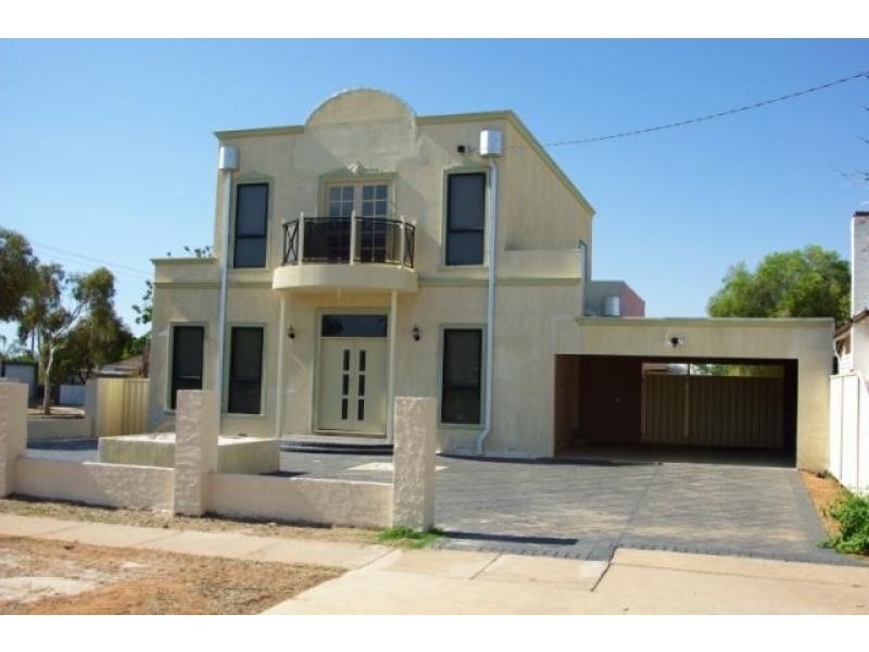 140 MAGNOLIA AVENUE, Mildura VIC 3500