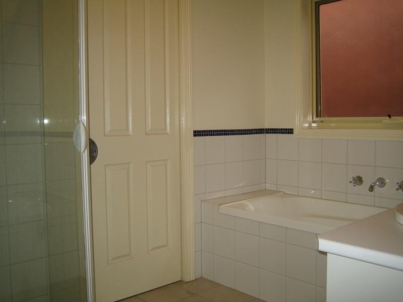 Unit 2/130 Riverside Avenue, Mildura VIC 3500