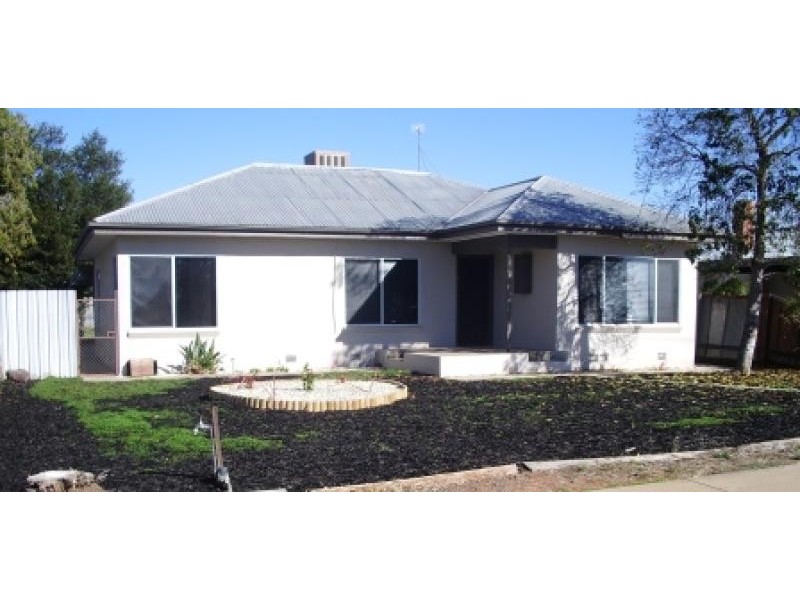 15 Thirteenth Street, Mildura VIC 3500