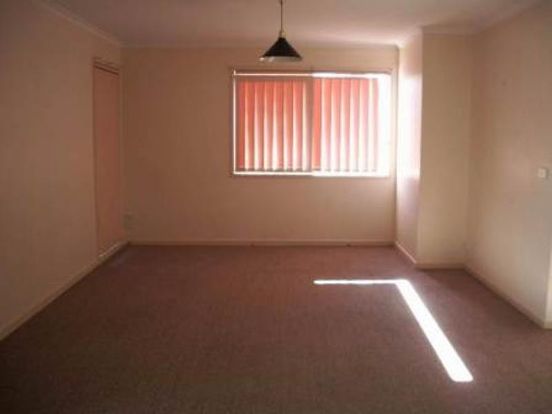 Unit 2/18 DeGaris Drive, Mildura VIC 3500